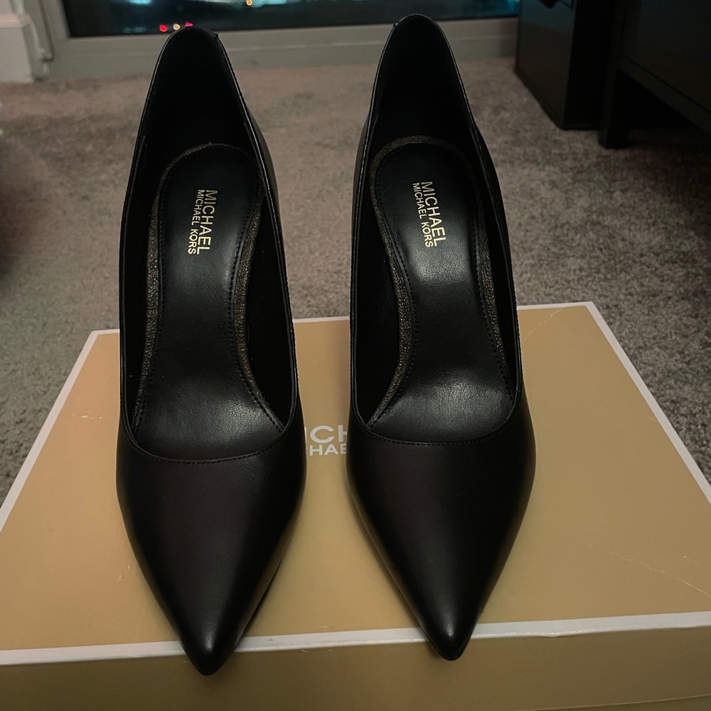MICHAEL Michael Kors Leather Pumps (Keke Style, 4 inch heel)